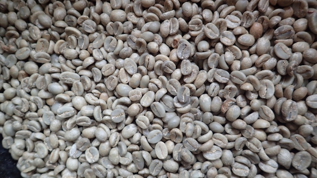 prämierter Kaffee roh