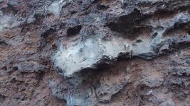 Lava traf Wasser vor ???? Jahren